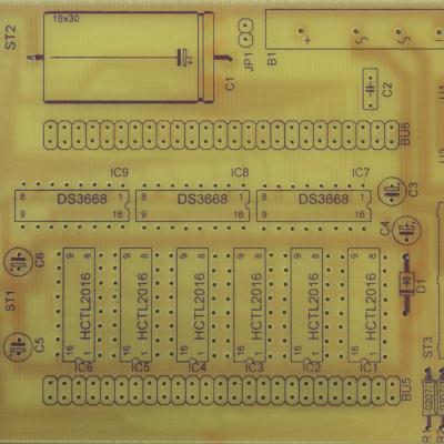 Photos von Platinen (mit Bestückungsdruck) aus eigener Herstellung, erzeugt mit Software EAGLE der Firma Cadsoft